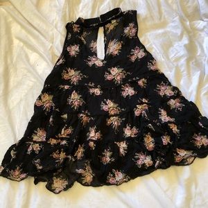 AE Choker Keyhole Cami Tank